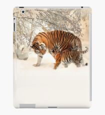 Tigers in the Snow Duvet Cover & Pillowcase Set Bedding iPad Case/Skin