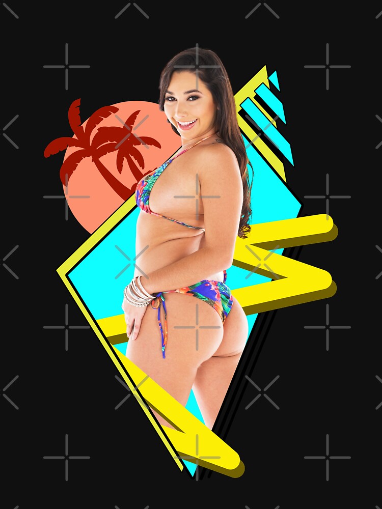 "Karlee Grey Sexy Model With Big Booty" Essential T-Shirt for Sale by
