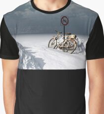 Bicycle in winter ... Graphic T-Shirt