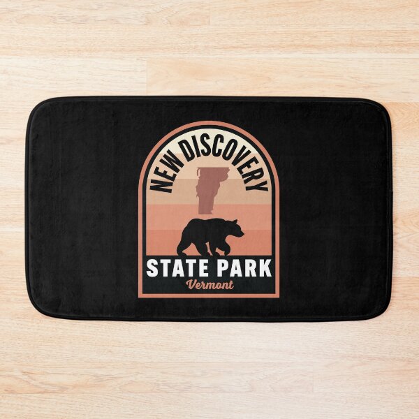 Aperçu de l'œuvre New Discovery State Park VT Bear créée et vendue par HalpinDesign.