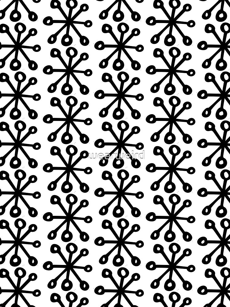 Black and White Snowflake by wearweird