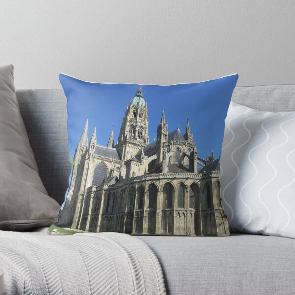Bayeux William European Decorative Cushion Cover