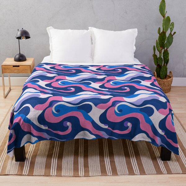 Artikelvorschau, Vaporwave Camouflage Clouds - 80s Style Chillwave Pattern in Blue & Pink entworfen und verkauft von Fine Prints.