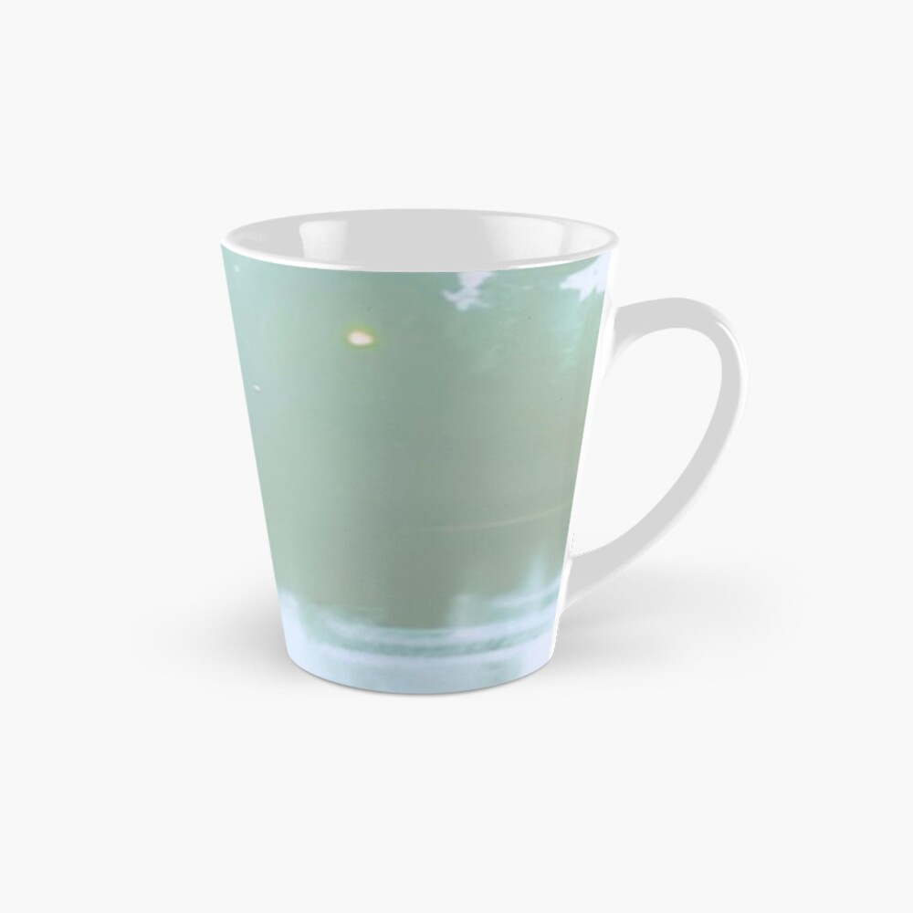 Artikel-Vorschau von Tasse (konisch), designt und verkauft von Bethan Rose Studio.