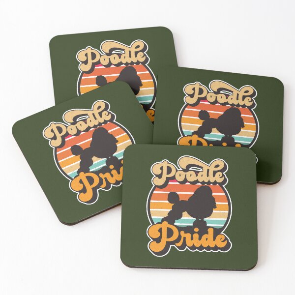 Aperçu de l'œuvre Caniche Pride Retro Sunset Dog Silhouette Pet Design créée et vendue par CRHPOD20.