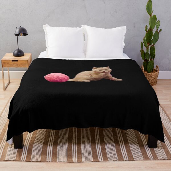 Item preview, gato jugando con un ovillo, regalo genial, para niñas y amantes de los gatos designed and sold by AZIRRU ⭐⭐⭐⭐⭐ (954 reviews).