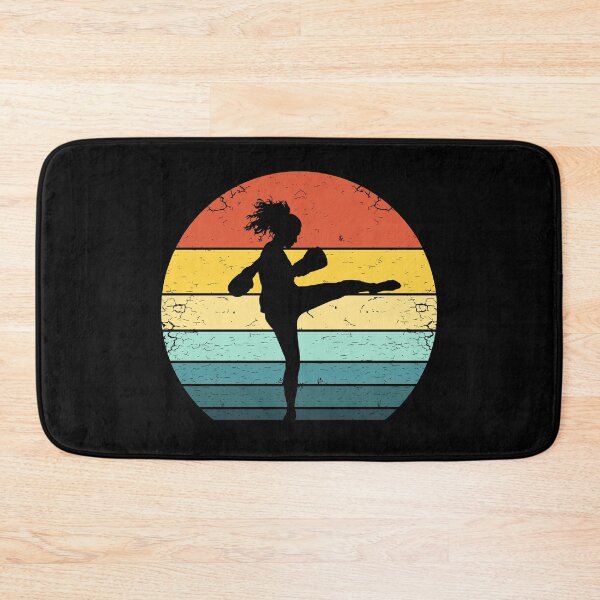 Artikelvorschau, Vintage beunruhigte Kickboxer-Frauen-Silhouette entworfen und verkauft von KleverOlivier.