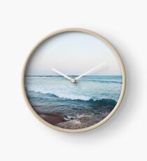 Calm ocean waves Clock