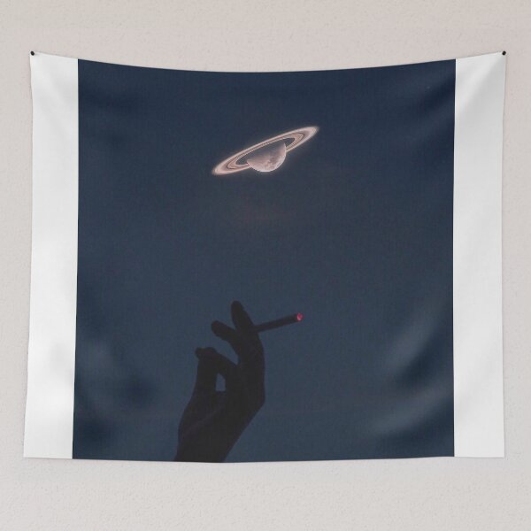 Aperçu de l'œuvre Cigarette Pleasure Against Saturne créée et vendue par DreamCollagee.