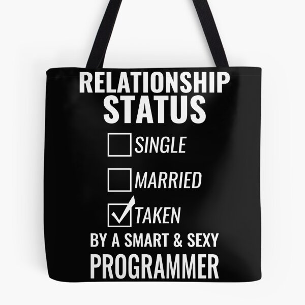Artikelvorschau, Beziehungs-Status Single verheiratet genommen von einem intelligenten und sexy Programmierer T-Shirt entworfen und verkauft von nabla.