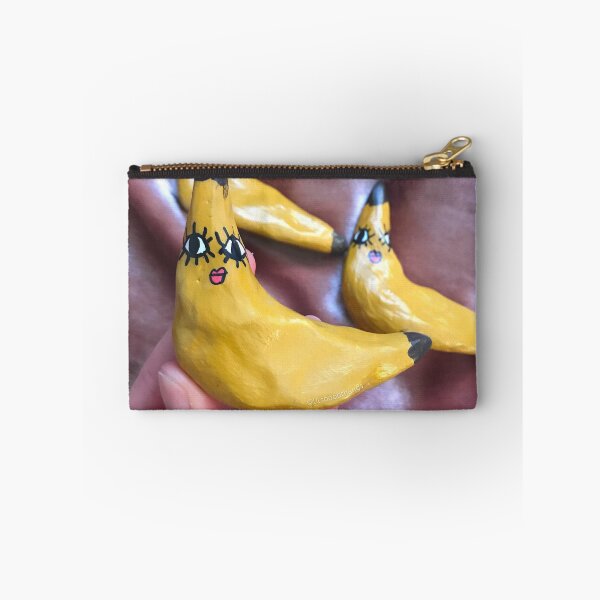 Aperçu de l'œuvre Banana Chicks, Photographic Art | lilsboobthangs créée et vendue par lilsboobthangs.