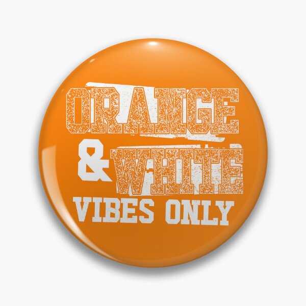 Artikelvorschau, Orange and White Vibes Only Sports Men's Orange And White Gear entworfen und verkauft von DynamicDesign.