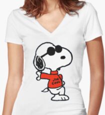 charlie brown Women's Fitted V-Neck T-Shirt