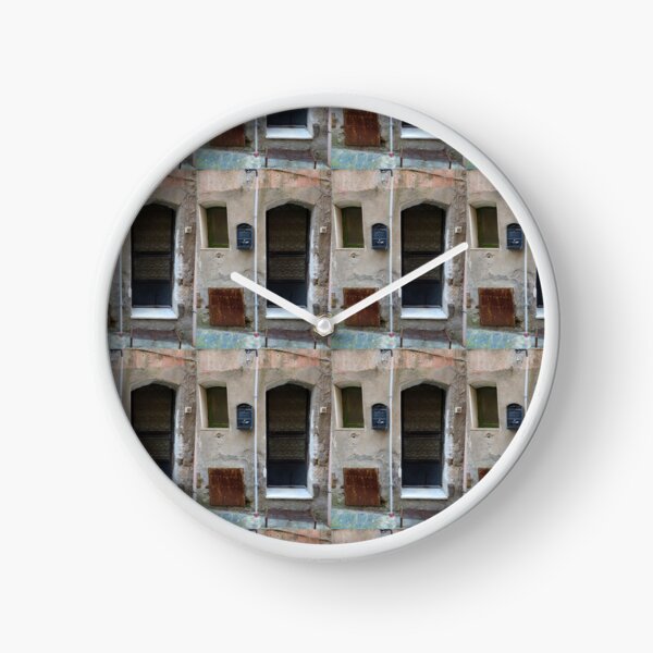 Sicilian Doorway 4 Clock
