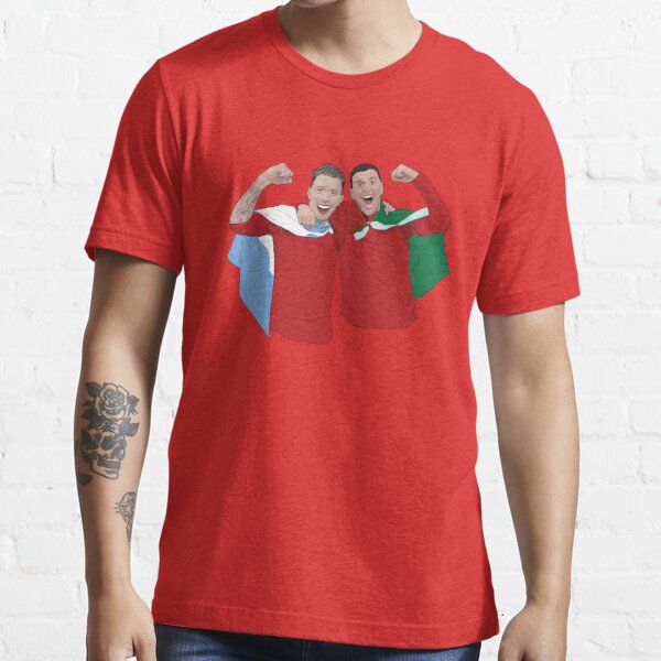LISANDRO MARTINEZ NEW Essential T-Shirt for Sale by Lynn-Gaynor