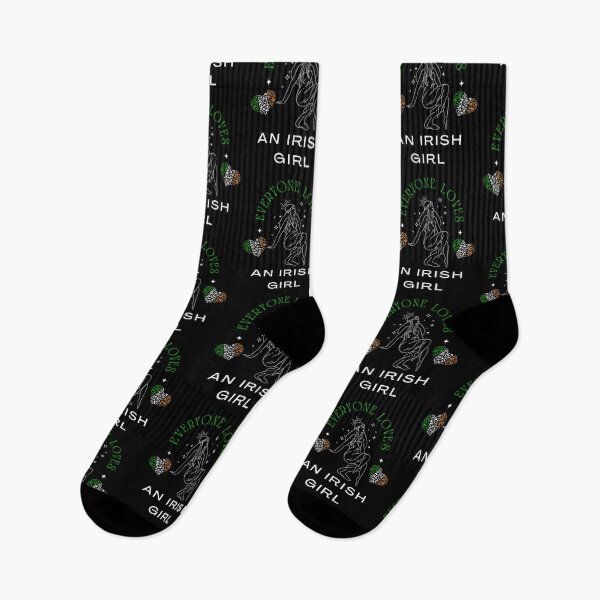 Artikelvorschau, Jeder liebt ein irisches Mädchen und Las| Feierlichkeiten zum St. Patrick's Day entworfen und verkauft von House-Of-Pinto.