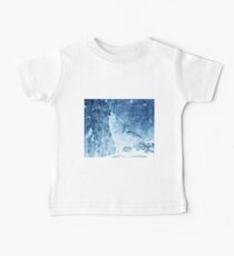 Howling Arctic Wolf Baby Tee