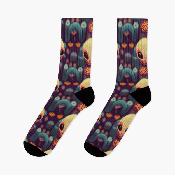 Item preview, A friendly alien pattern designed and sold by Alex Seiti Hamada.