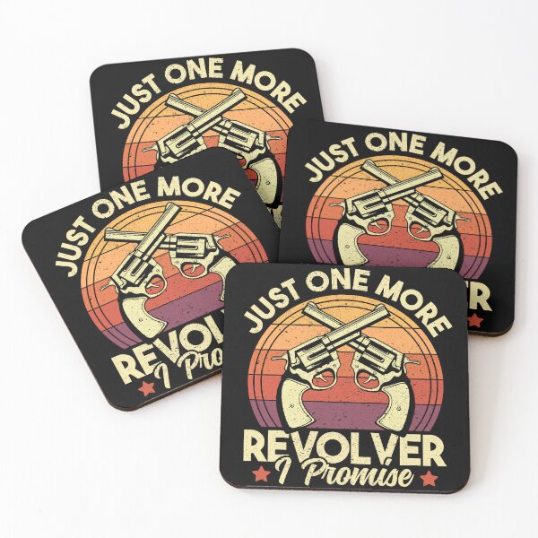 Artikelvorschau, Nur noch ein Revolver, das verspreche ich. Lustiger Vintage-Waffenliebhaber. Premium entworfen und verkauft von MintedFresh.