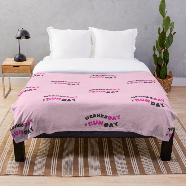 Artikelvorschau, Mittwoch Lauftag entworfen und verkauft von 743Designs.