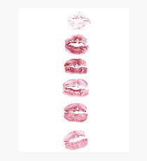 Kiss Goodnight Photographic Print