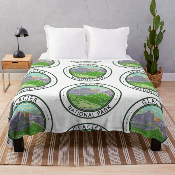 Artikelvorschau, Glacier National Park im Frühlingsabzeichen entworfen und verkauft von KrisSidDesigns.