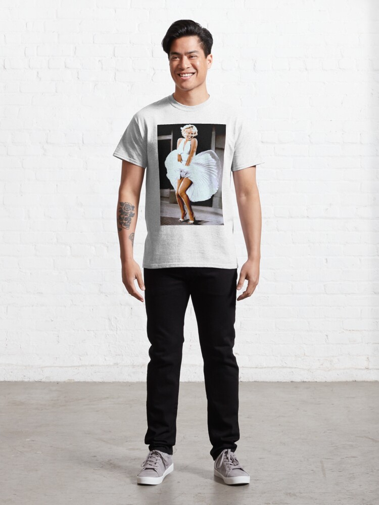 Disover MARILYN MONROE: Scene of her Skirt Blowing Up Print | Classic T-Shirt
