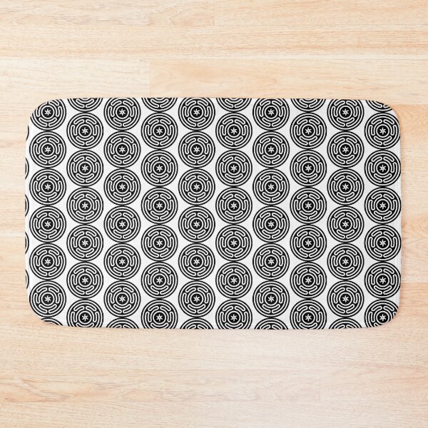 Aperçu de l'œuvre Hecate Wheel créée et vendue par EarlyTees.