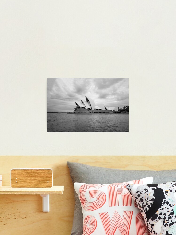 Thumbnail 2 von 3, Fotodruck, Opernhaus in Sydney - schwarz-weiß designt und verkauft von Portalius.