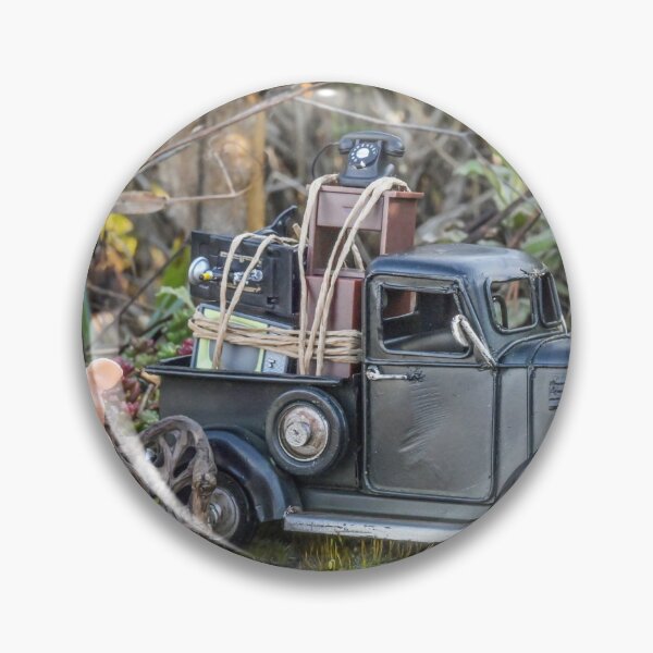 Item preview, Moving Day designed and sold by lupecarlos3.