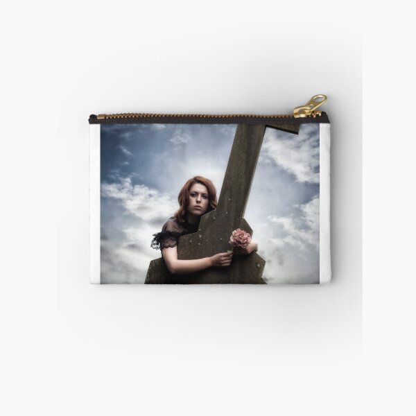 Item preview, mourning designed and sold by Joana Kruse.