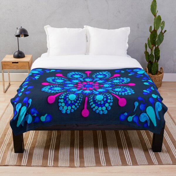 Artikelvorschau, Frühling Fling blaues Mandala entworfen und verkauft von Dotplayin.