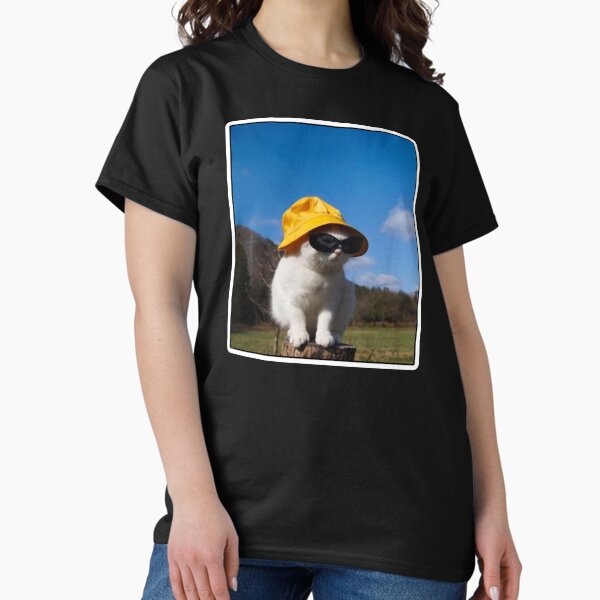 Artikel-Vorschau von Bucket Hat Cat - Trägt eine Sonnenbrille Meme Happy Kitten, designt und verkauft von Berrygomes.