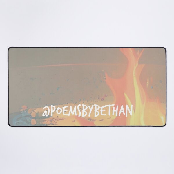 Artikelvorschau, Flammenmädchen @poemsbybethan entworfen und verkauft von Bethan Rose Studio.