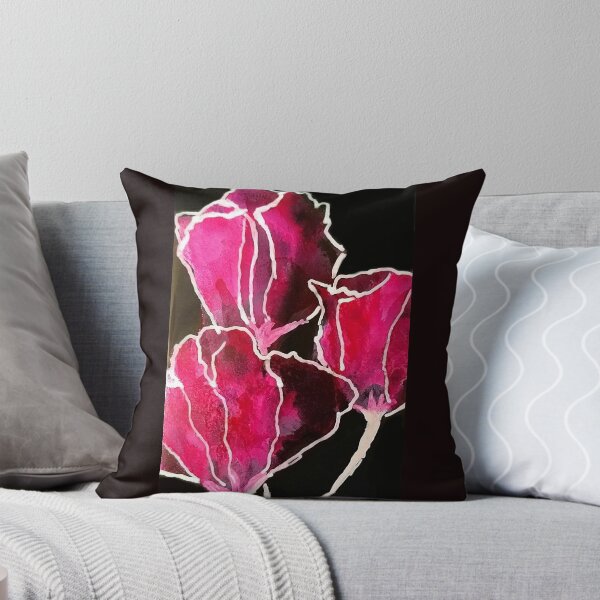 Artikelvorschau, Magenta Blumen auf Schwarz entworfen und verkauft von Marcella Chapman.