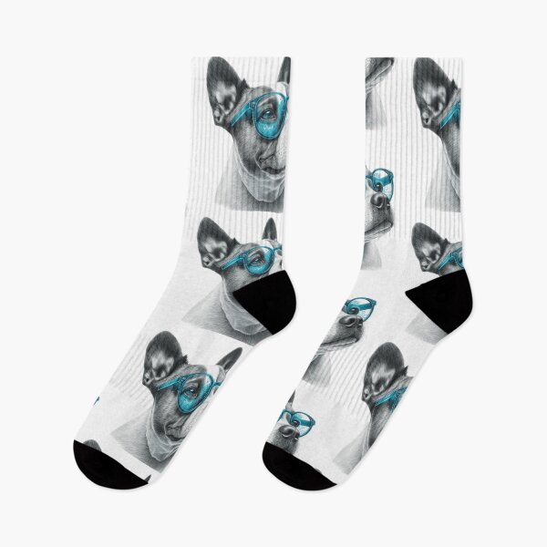 Artikelvorschau, Mops mit blauer Brille entworfen und verkauft von joseluislopez.