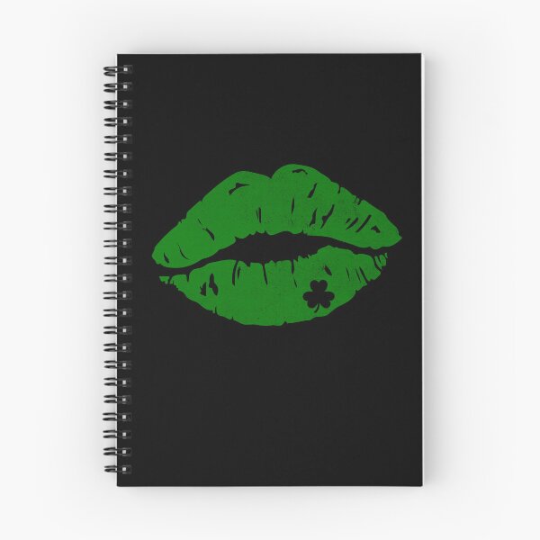 Aperçu de l'œuvre Les lèvres irlandaises m'embrassent vintage créée et vendue par seventeedesigns.