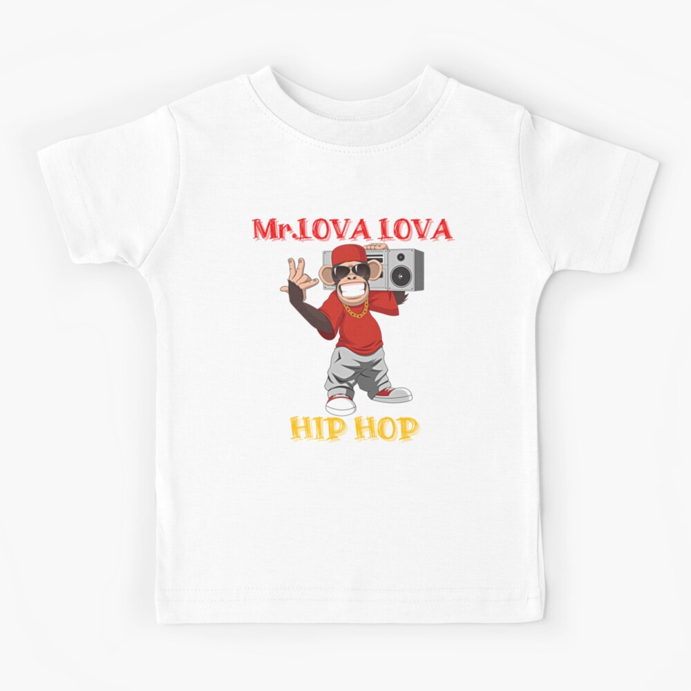 Mr.lova lova-enjoying his hip-hop vibe