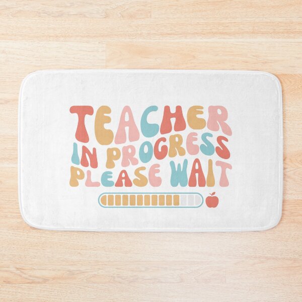 Aperçu de l'œuvre Cadeau d'enseignant étudiant, sweat-shirt futur enseignant, cadeau d'enseignant étudiant, enseignant en cours, veuillez patienter, col rond futur enseignant créée et vendue par Pawfect-Purr.