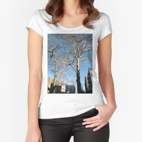 Tree Fitted Scoop T-Shirt