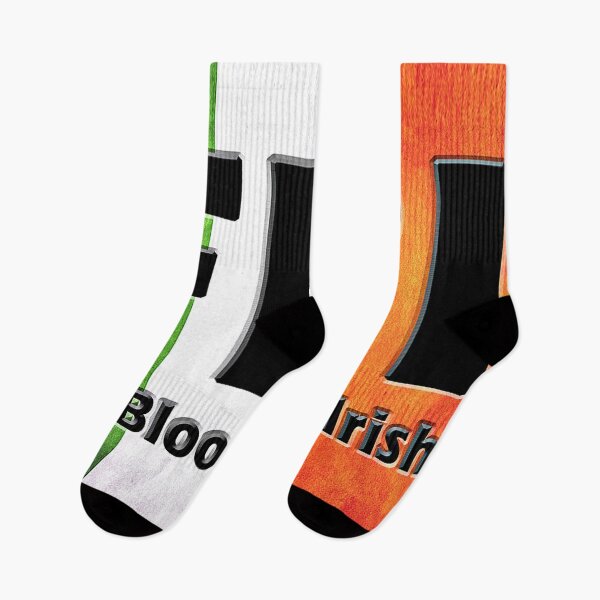 Artikelvorschau, Irische Flagge, irische Weihnachten, irisch, Irland, irische Weihnachtsgeschenke, irische Geschenke, St. Patricks Day, irische Weihnachtsverzierung, irischer Becher, entworfen und verkauft von Hazel Ryan Wagner.