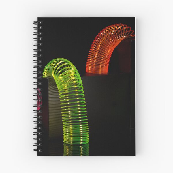 Aperçu de l'œuvre Slinky 2 créée et vendue par KRBailey.