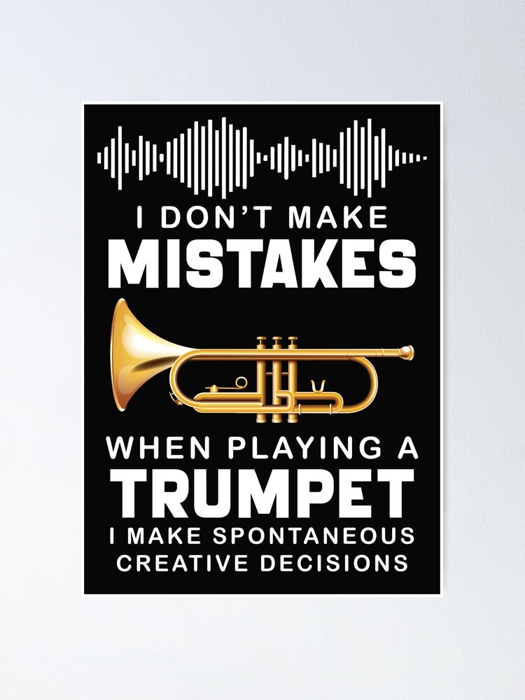 I Don't Make Mistakes When Playing The Trumpet' Men's V-Neck T-Shirt