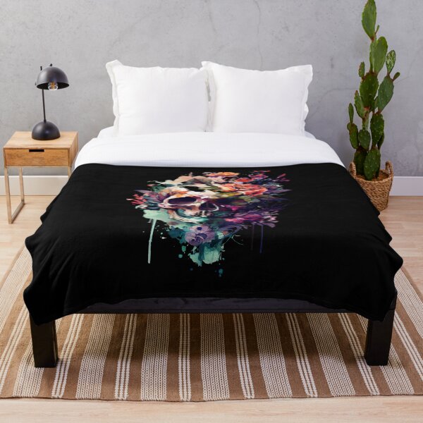 Aperçu de l'œuvre Tête de mort avec des fleurs pour un look grunge et romantique a la fois créée et vendue par nellylebrun.