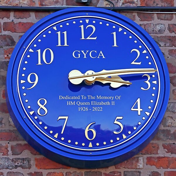 Grappenhall HM QEII clock