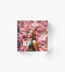 RPDR - Valentina Acrylic Block
