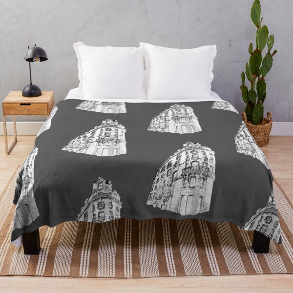 Item preview, edificio Haussmann París designed and sold by CleyVonSlay.