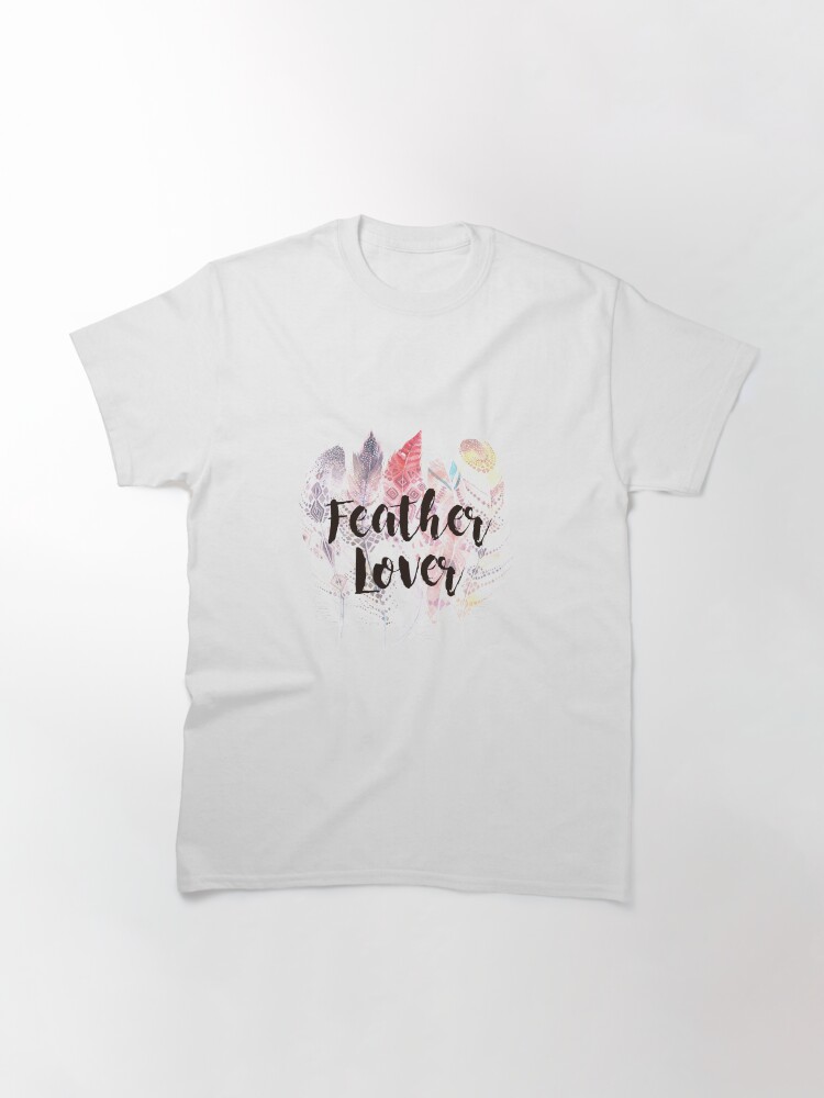 Imagen 2 de 7, Camiseta clásica con la obra Feather Lover, diseñada y vendida por weloveboho.