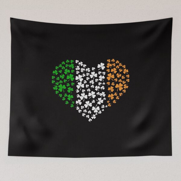 Artikelvorschau, Heart St Patricks Day Shamrock Irish cute Shamrock entworfen und verkauft von Cheeeeky.