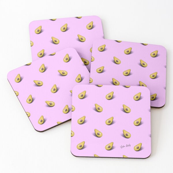 Artikelvorschau, Avocado pattern pastel yellow- purple background entworfen und verkauft von Studio Lydia  Lovely.